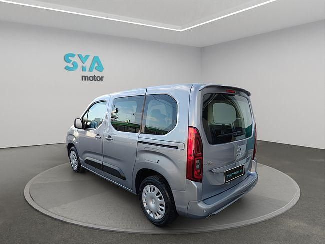 Usado Opel Combo Edition 102 CV (75 kW) 2021 Plateado Monovolumen