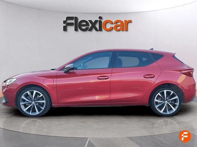 Usado Seat Leon FR 204 CV (150 kW) 2020 Rojo Berlina