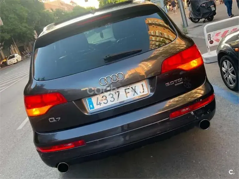 Usado Audi Q7 240 CV (176 kW) 2008 Negro SUV