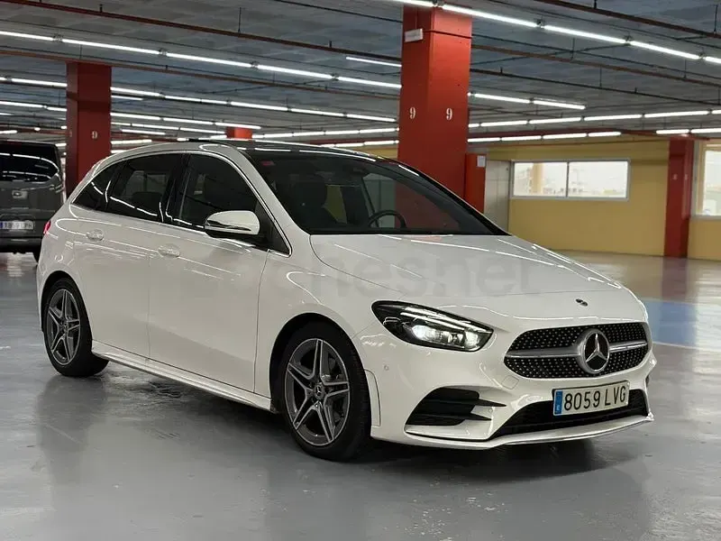 Usado Mercedes B200 150 CV (110 kW) 2022 Blanco Utilitario