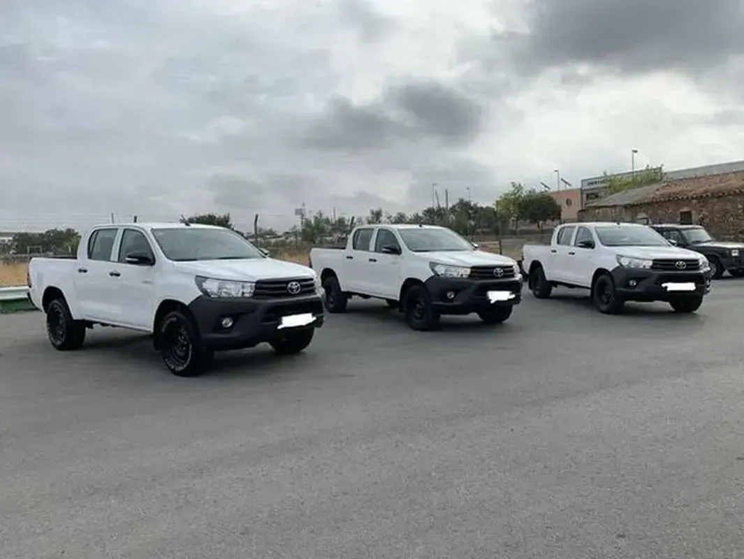 Usado Toyota HiLux 150 CV (110 kW) 2017 Blanco Pickup/Camioneta