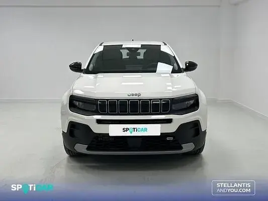 Usado Jeep Avenger Altitude 100 CV (73 kW) 2024 SUV