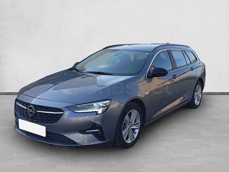 Usado Opel Insignia Business Edition 122 CV (89 kW) 2021 Gris / plata Familiar