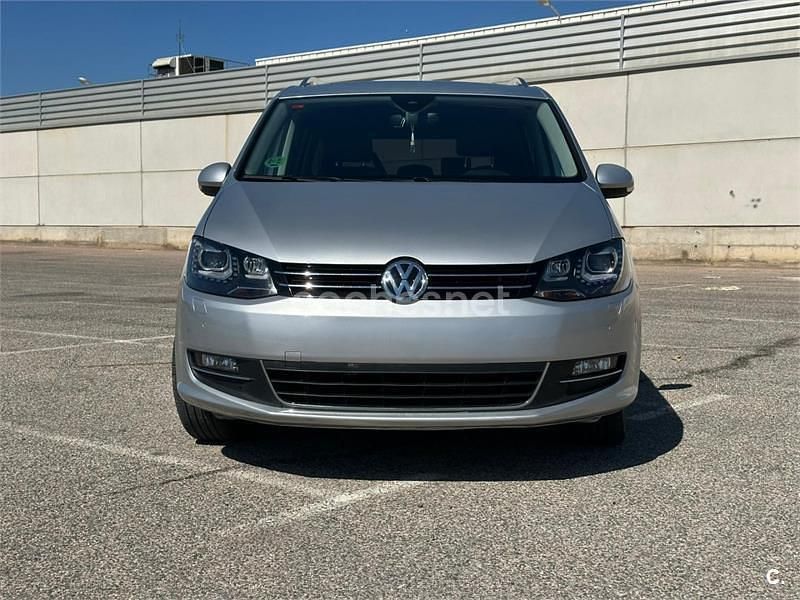 Usado VW Sharan Sportline 150 CV (110 kW) 2019 Gris / plata Monovolumen