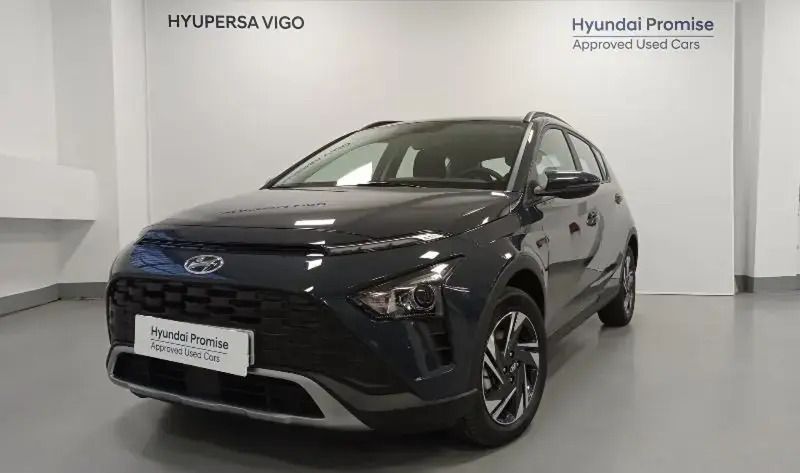 Gris/plata Usado 2022 Hyundai Bayon SUV | 14.990 € (Precio justo) - Imagen 1/4