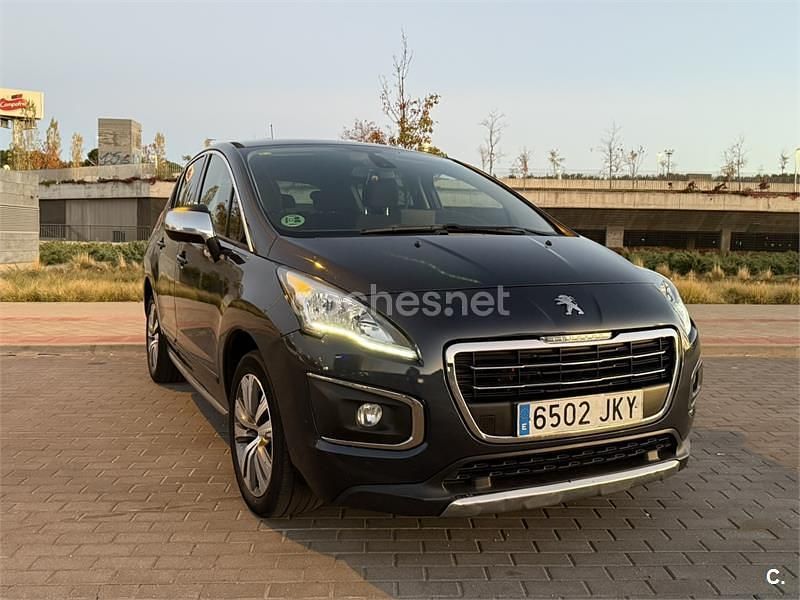 Azul Usado 2015 Peugeot 3008 Style Berlina | 8000 € (Precio justo) - Imagen 1/4
