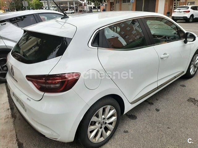 Blanco Usado 2021 Renault Clio V Zen Berlina | 10.900 € (Un poco caro) - Imagen 1/4