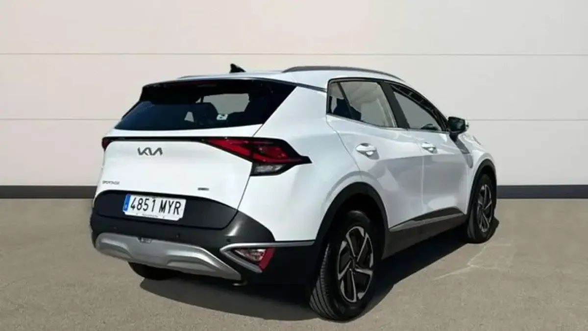 Usado Kia Sportage 218 CV (160 kW) 2025 Blanco SUV