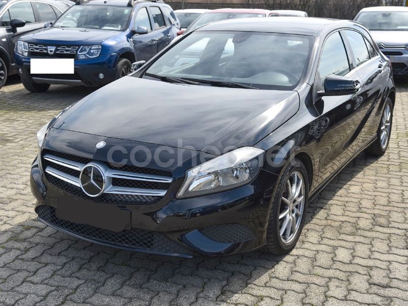 Negro Usado 2013 Mercedes A180 Urban Berlina | 13.500 € (Precio justo) - Imagen 1/4