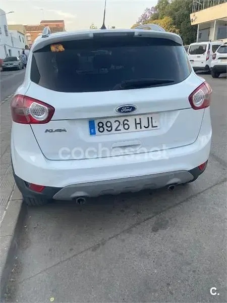 Usado Ford Kuga Trend 140 CV (102 kW) 2012 Blanco SUV