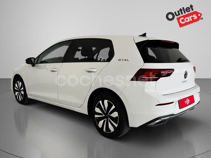 Usado VW Golf VIII Life 115 CV (84 kW) 2025 Blanco Berlina