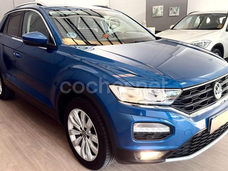 Azul Usado 2021 VW T-Roc Advance SUV | 22.990 € (Precio justo) - Imagen 1/4