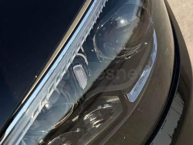 Usado Mercedes E300 306 CV (225 kW) 2021 Negro Familiar