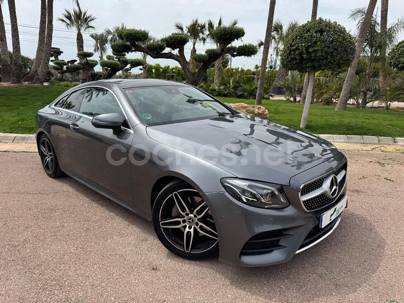 Gris / plata Usado 2018 Mercedes E220 Coupe | 31.800 € (Precio justo) - Imagen 1/4