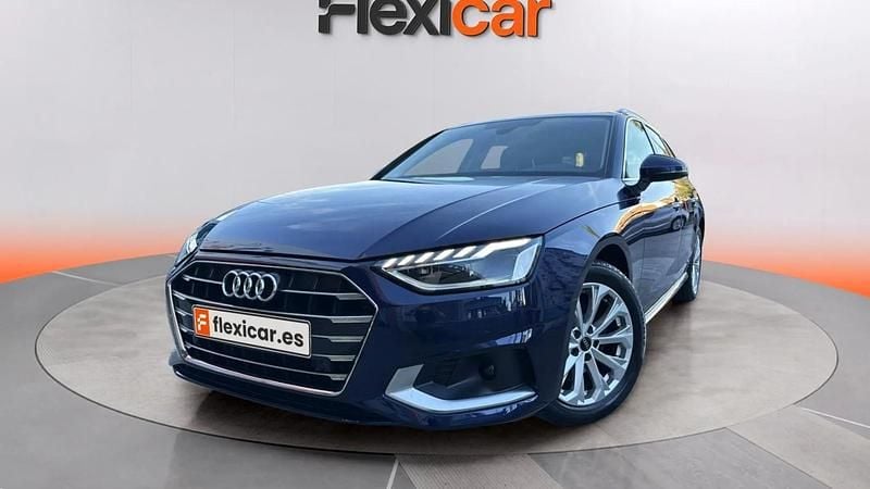 Usado Audi A4 Advanced Plus 163 CV (119 kW) 2022 Azul Familiar
