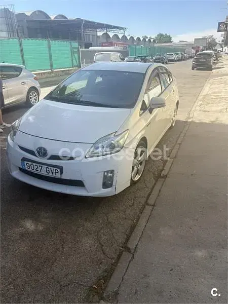 Usado Toyota Prius Advance 136 CV (100 kW) 2010 Blanco Utilitario