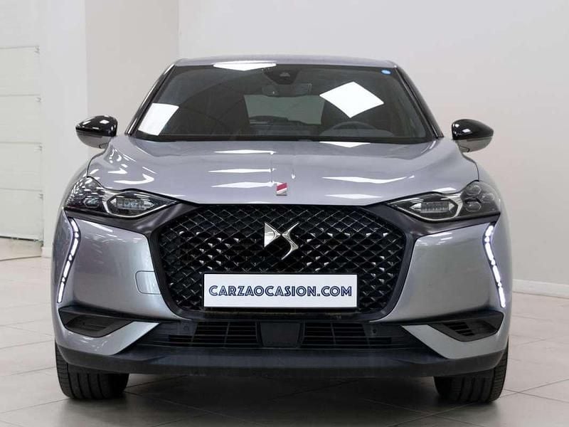Usado DS Automobiles DS3 Crossback Performance Line Plus 131 CV (96 kW) 2022 Gris SUV