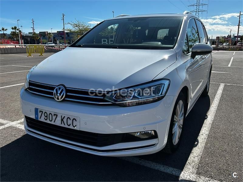 Blanco Usado 2017 VW Touran Sportline Monovolumen | 24.000 € (Precio justo) - Imagen 1/4