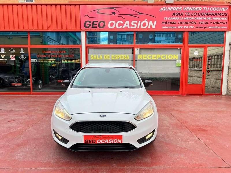 Brugt Ford Focus Sport 120 HK (88 kW) 2015 Hvid Hatchback