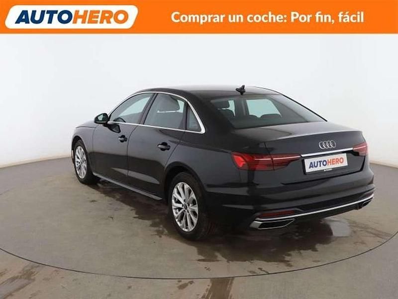 Usado Audi A4 Advanced 150 CV (110 kW) 2022 Negro Berlina