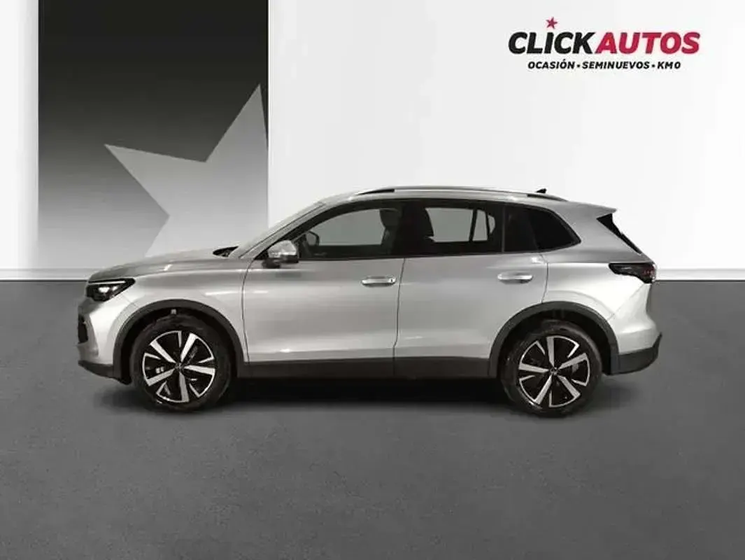 Usado VW Tiguan 151 CV (111 kW) 2025 Plateado SUV