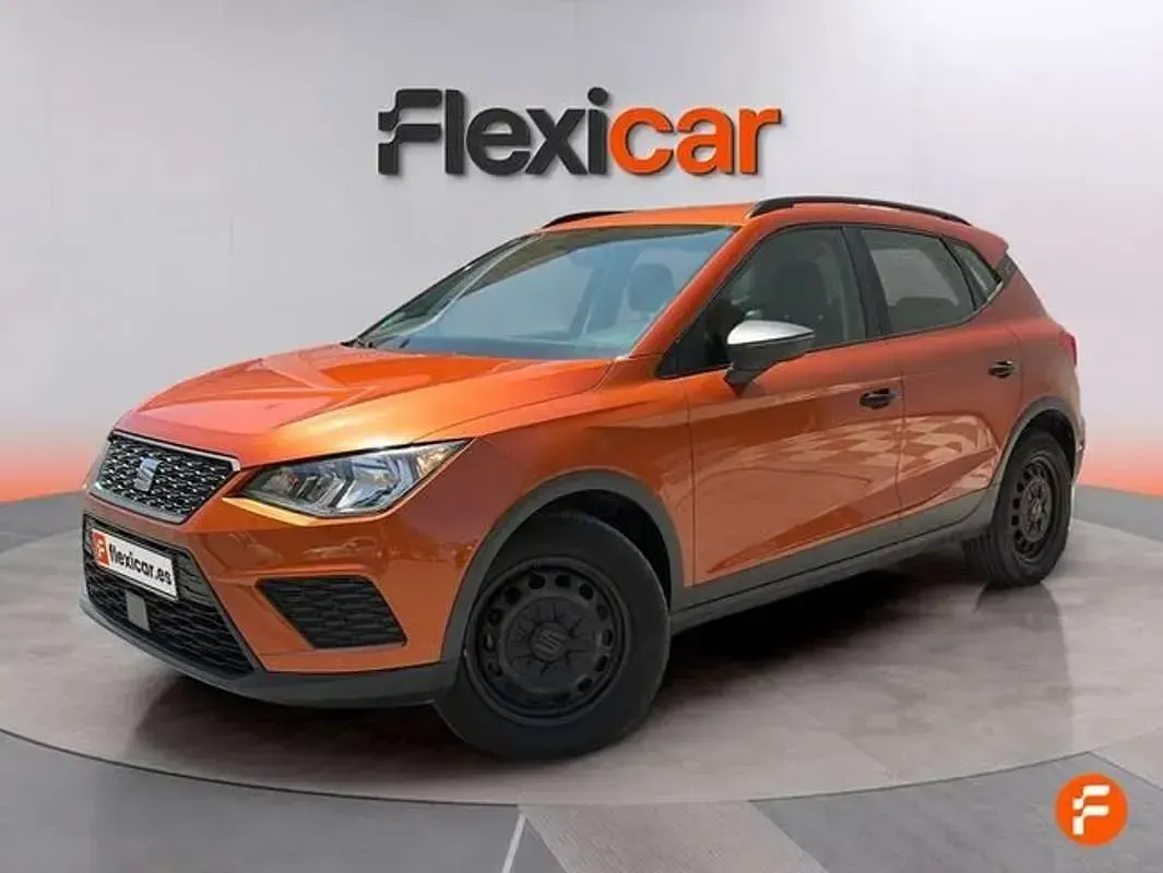 Usado Seat Arona Reference 95 CV (69 kW) 2019 Azul SUV