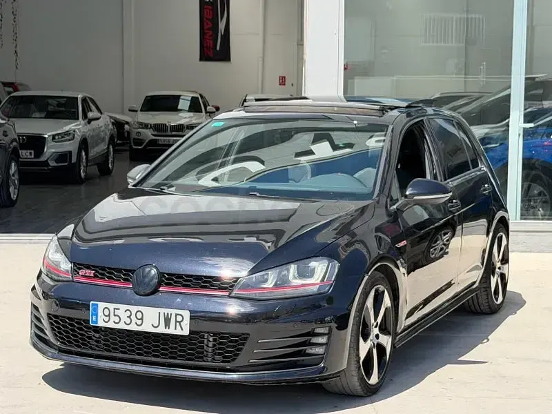 Usado VW Golf VII GTI 230 CV (169 kW) 2017 Negro Berlina