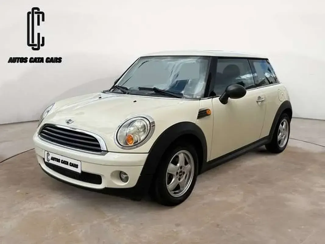 Usado Mini ONE 95 CV (69 kW) 2009 Beige Utilitario