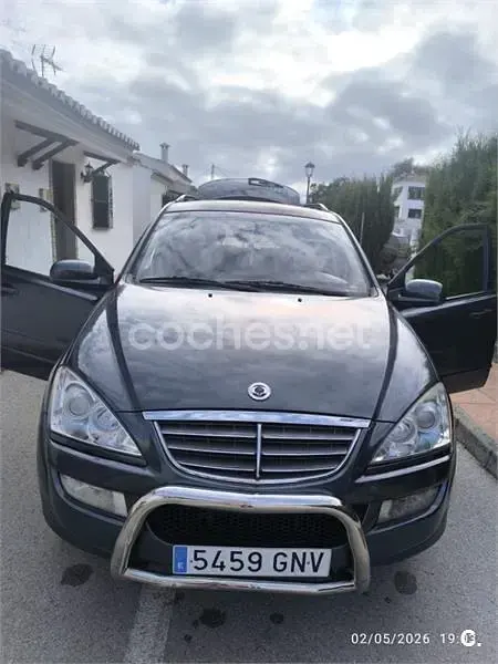 Usado SsangYong Kyron 165 CV (121 kW) 2009 Negro SUV