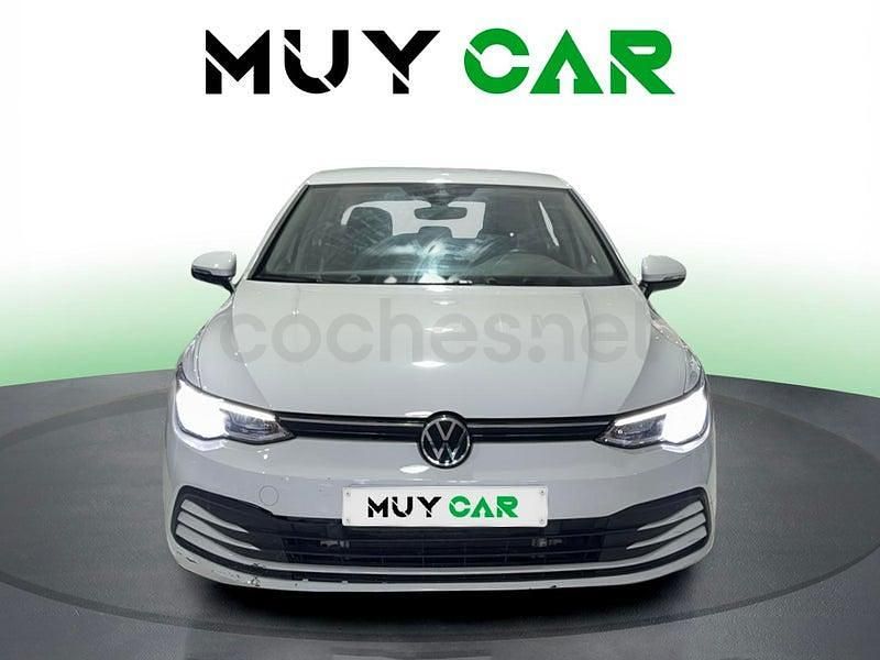 Usado VW Golf VIII 116 CV (85 kW) 2021 Blanco Berlina