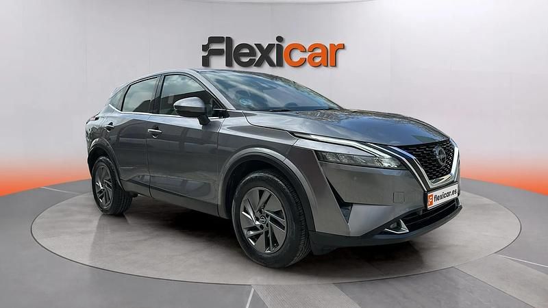 Usado Nissan Qashqai Acenta 140 CV (102 kW) 2024 Gris SUV