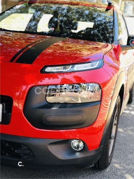 Usado Citroën C4 Feel 82 CV (60 kW) 2015 Rojo Berlina
