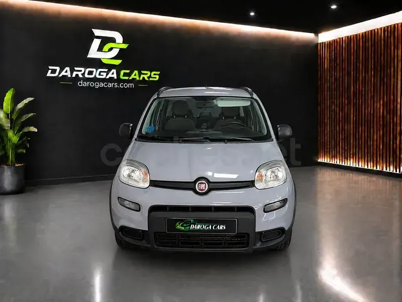 Usado Fiat Panda 70 CV (51 kW) 2022 Gris / plata Utilitario
