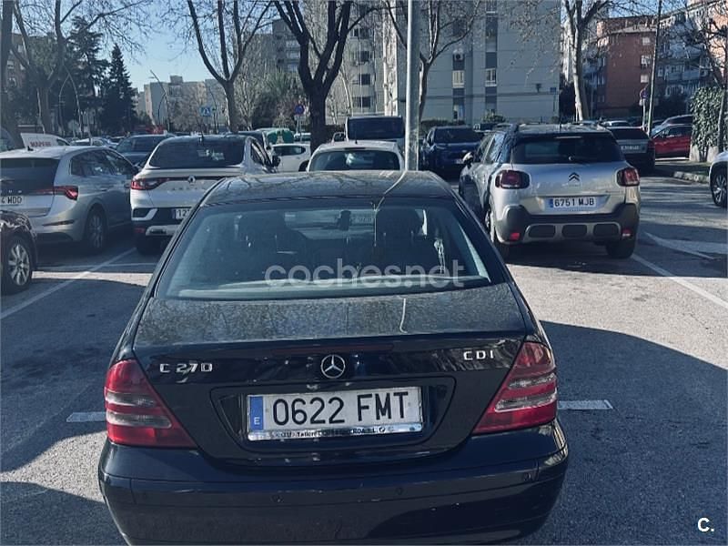 Usado Mercedes C270 Classic 170 CV (125 kW) 2003 Negro Berlina
