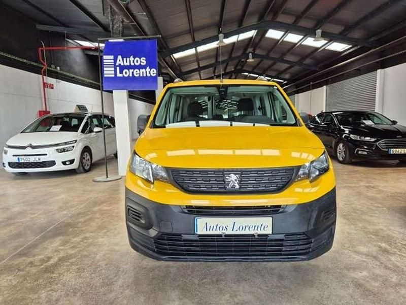 Usado Peugeot Rifter 75 CV (55 kW) 2019 Amarillo Monovolumen