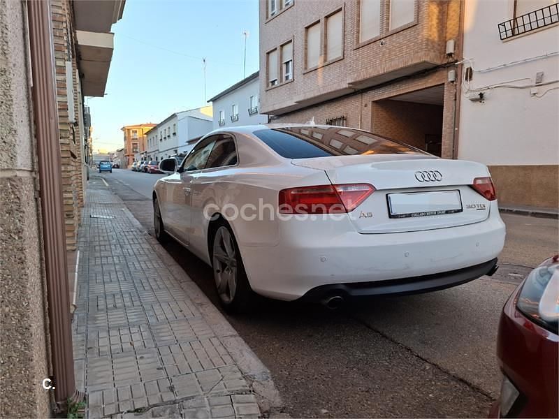 Usado Audi A5 S-Line 240 CV (176 kW) 2009 Blanco Coupe