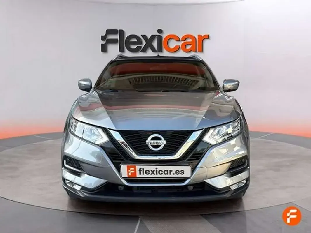 Usado Nissan Qashqai Acenta 158 CV (116 kW) 2020 Gris SUV