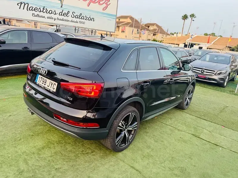 Usado Audi Q3 Sport 150 CV (110 kW) 2017 Negro SUV