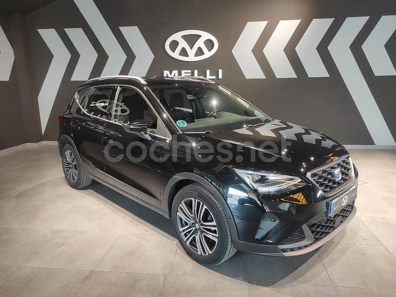 Usado Seat Arona FR 116 CV (85 kW) 2024 Negro SUV