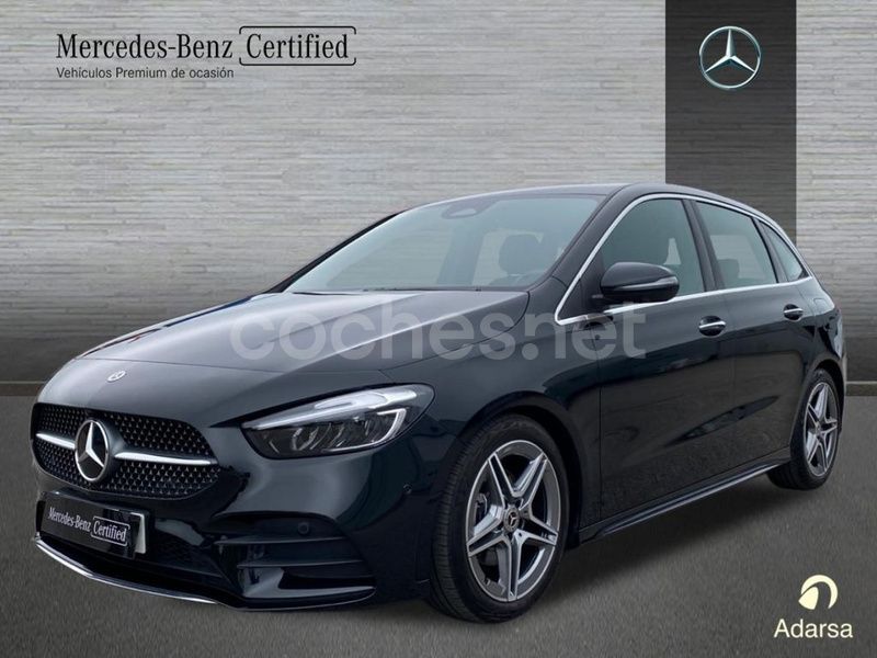 Negro Usado 2023 Mercedes B180 Monovolumen | 35.500 € (Caro) - Imagen 1/4