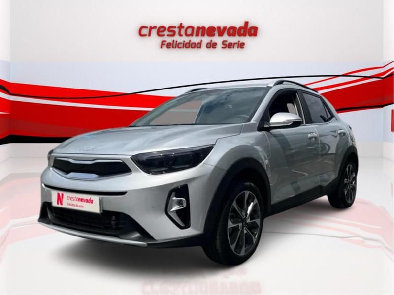 Nuevo Kia Stonic Style 100 CV (73 kW) 2025 Gris / plata SUV