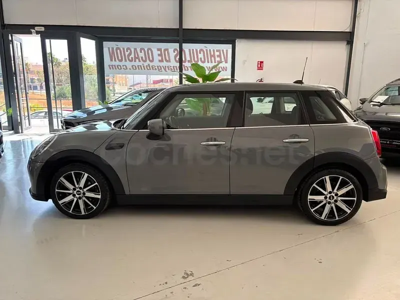 Usado Mini Cooper 136 CV (100 kW) 2022 Gris / plata Utilitario