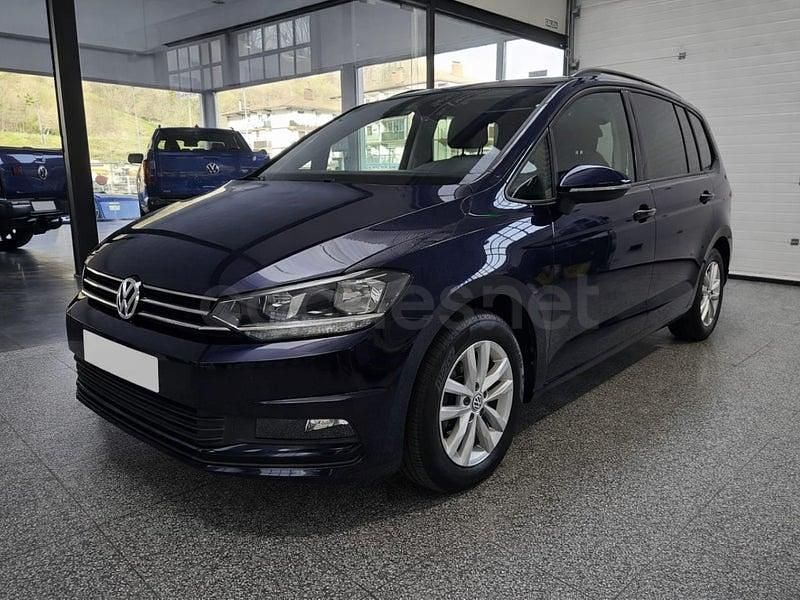 Usado VW Touran Advance 115 CV (84 kW) 2019 Azul Monovolumen