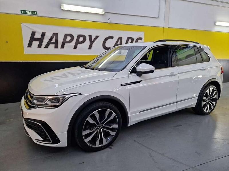 Blanco Usado 2022 VW Tiguan Allspace R-line SUV | 36.999 € (Precio justo) - Imagen 1/4