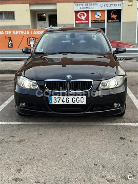 Negro Usado 2008 BMW 320 Berlina | 7000 € (Precio justo) - Imagen 1/3