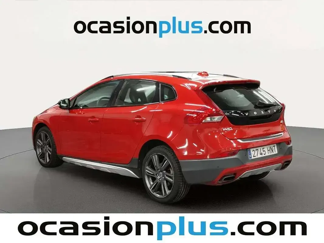 Usado Volvo V40 Summum 150 CV (110 kW) 2013 Rojo SUV