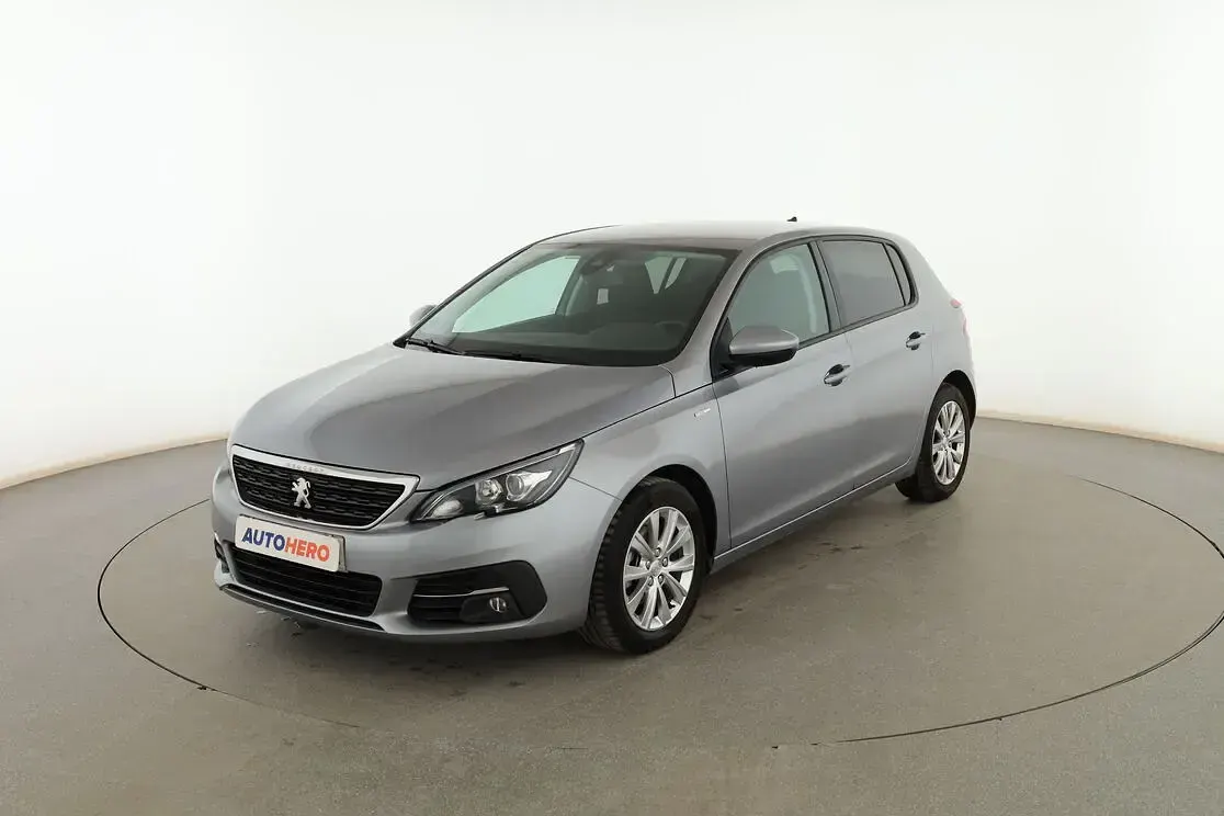 Usado Peugeot 308 Style 130 CV (95 kW) 2019 Berlina