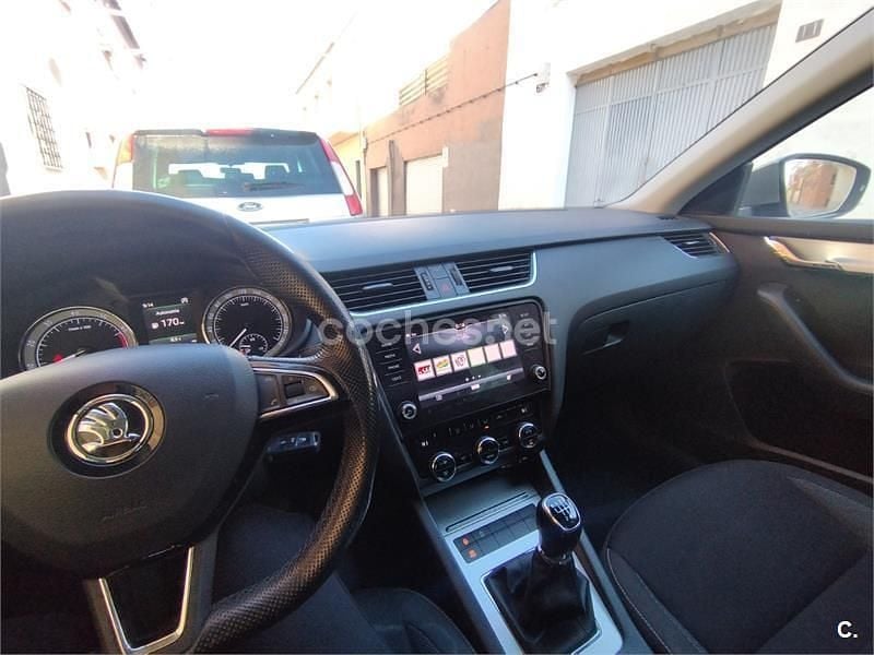 Brugt Skoda Octavia Style 150 HK (110 kW) 2017 Brun Stationcar