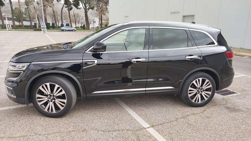 Usado Renault Koleos Initiale Paris 160 CV (117 kW) 2021 Negro SUV