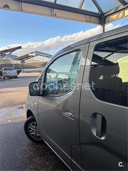 Usado Nissan Evalia 110 CV (80 kW) 2013 Gris / plata Monovolumen